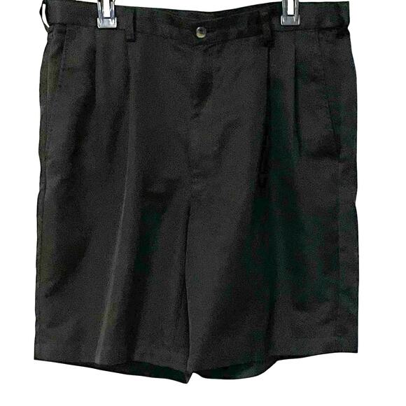 HAGGAR HIGH-RISE DRESSY WALKING SHORTS, MENS, 36" WAIST, BLACK, PLEATED FRONT - Picture 1 of 12